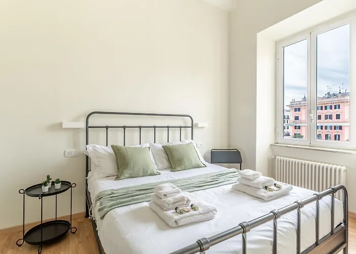 Iflat Vatican New Bright & Comfy 3 Bedroom